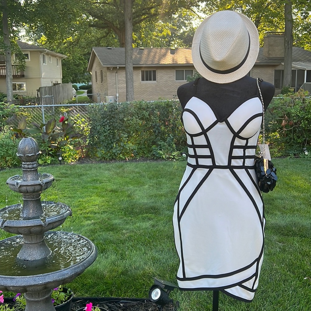 White and Black sundress size M Charlotte Russe.